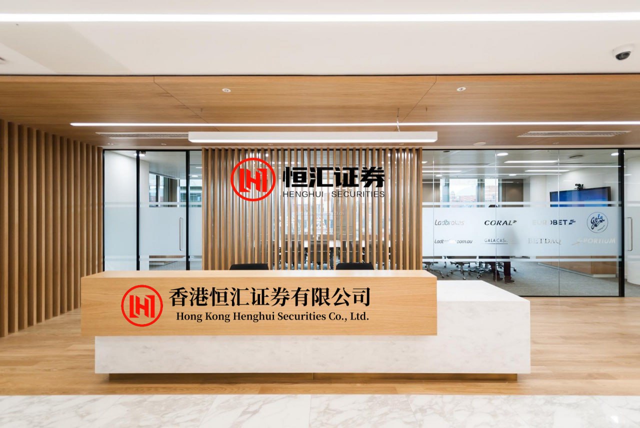 众豪配资 放弃Vision Pro转攻智能眼镜，苹果做了正确的决定